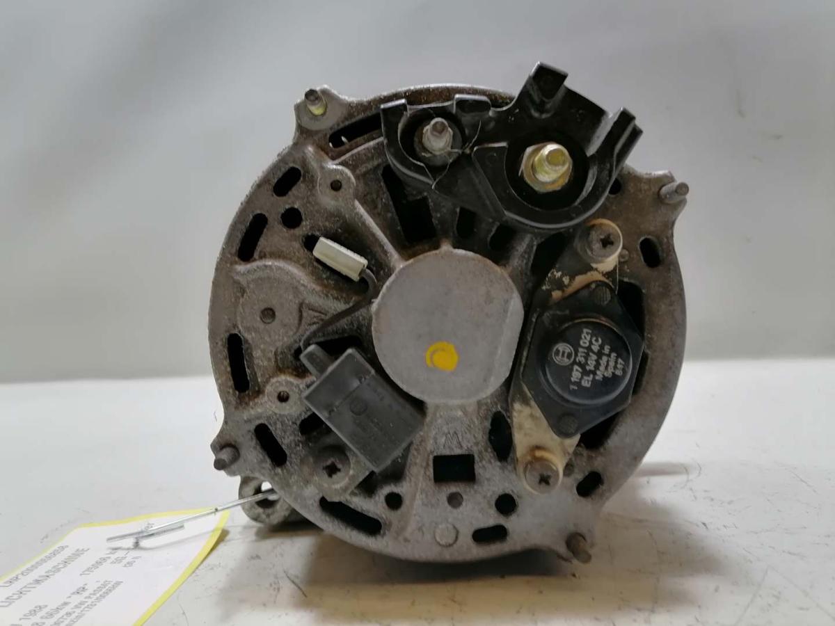 VW Passat 35I B3 original Lichtmaschine Generator 1.8 66kw Bj.1988